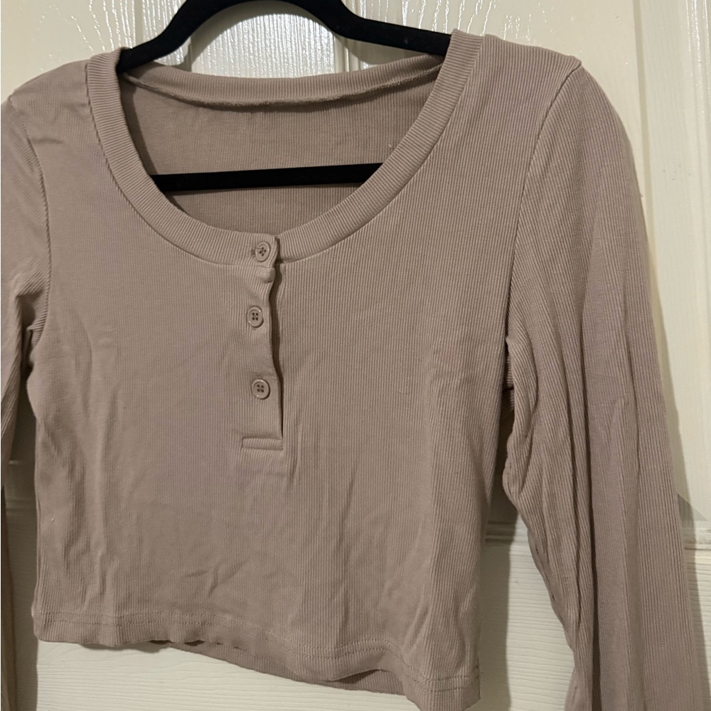 Shein Taupe Ribbed Cropped Henley Long Sleeve Top | Size M - Picture 3 of 8